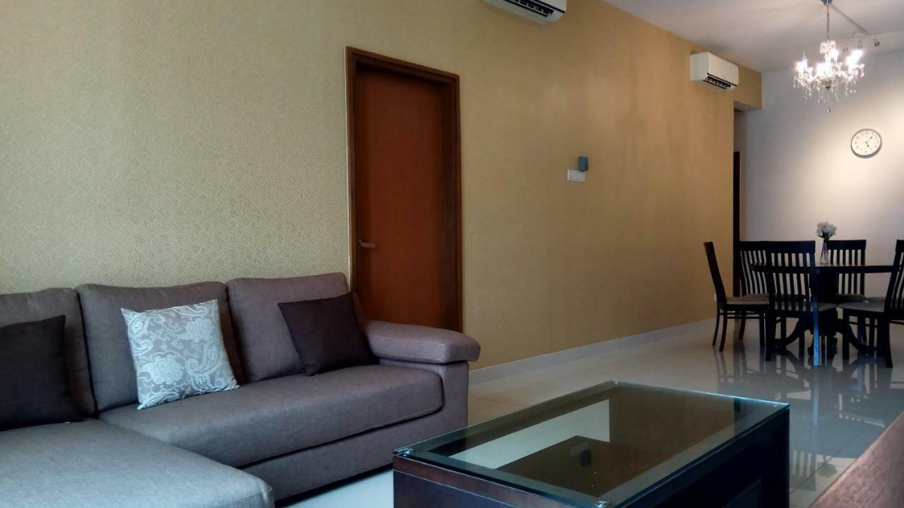 Royal Regent Condominum By Ihost Kuala Lumpur Bagian luar foto