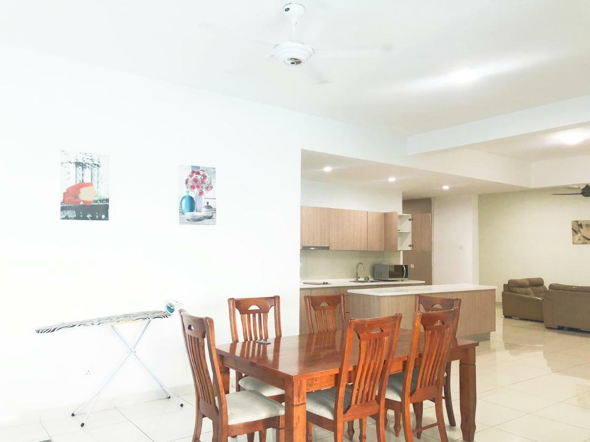 Royal Regent Condominum By Ihost Kuala Lumpur Bagian luar foto